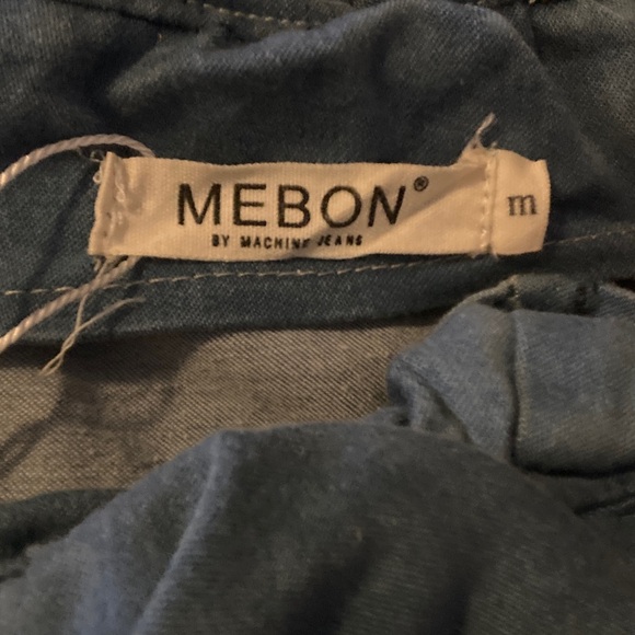 Elegant Blue Ruffle Blouse - Picture 2 of 3